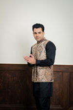 Men's Kani Jacket - Image 4
